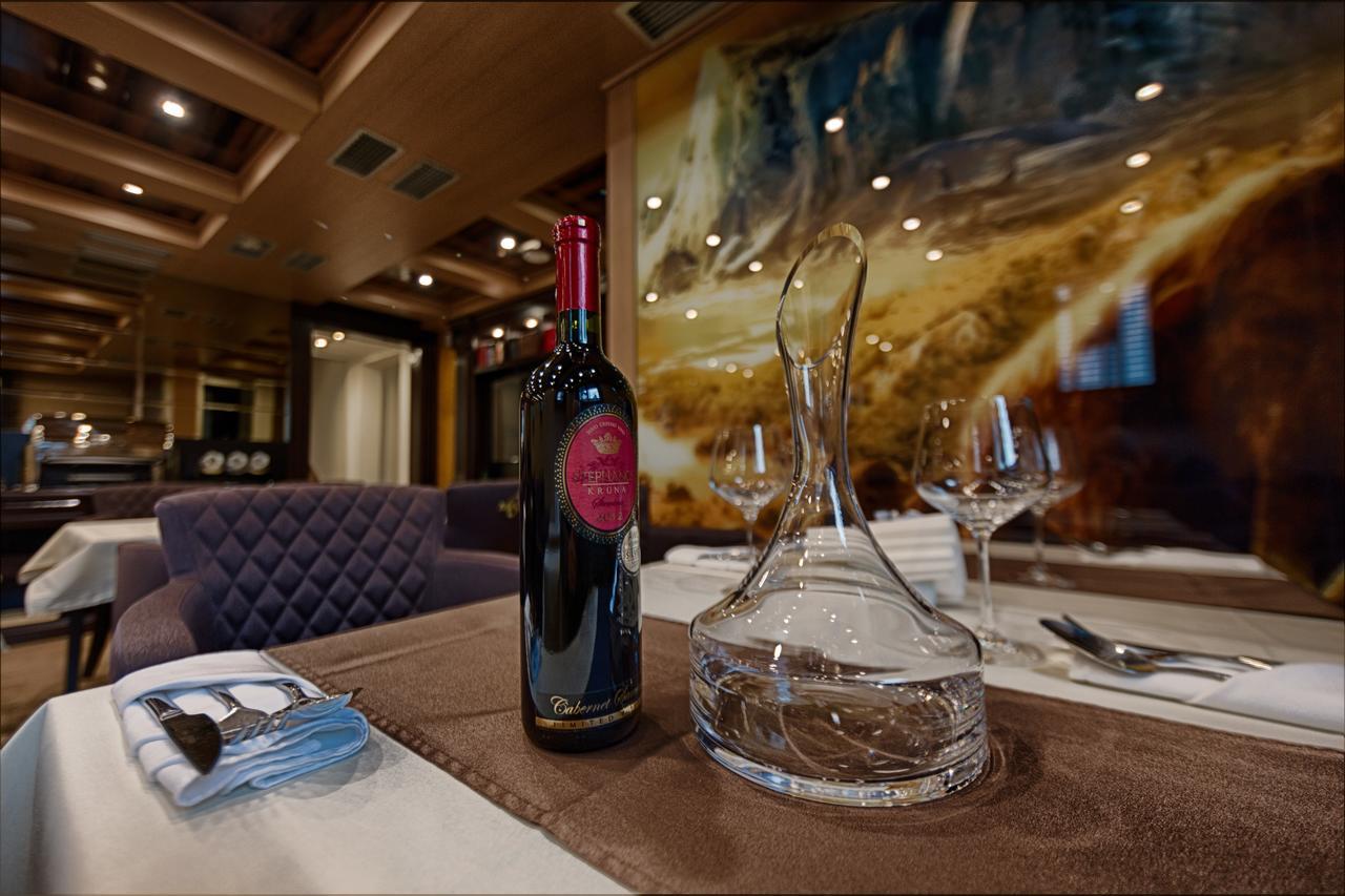 كوباونيك Apart Hotel Mamut المظهر الخارجي الصورة